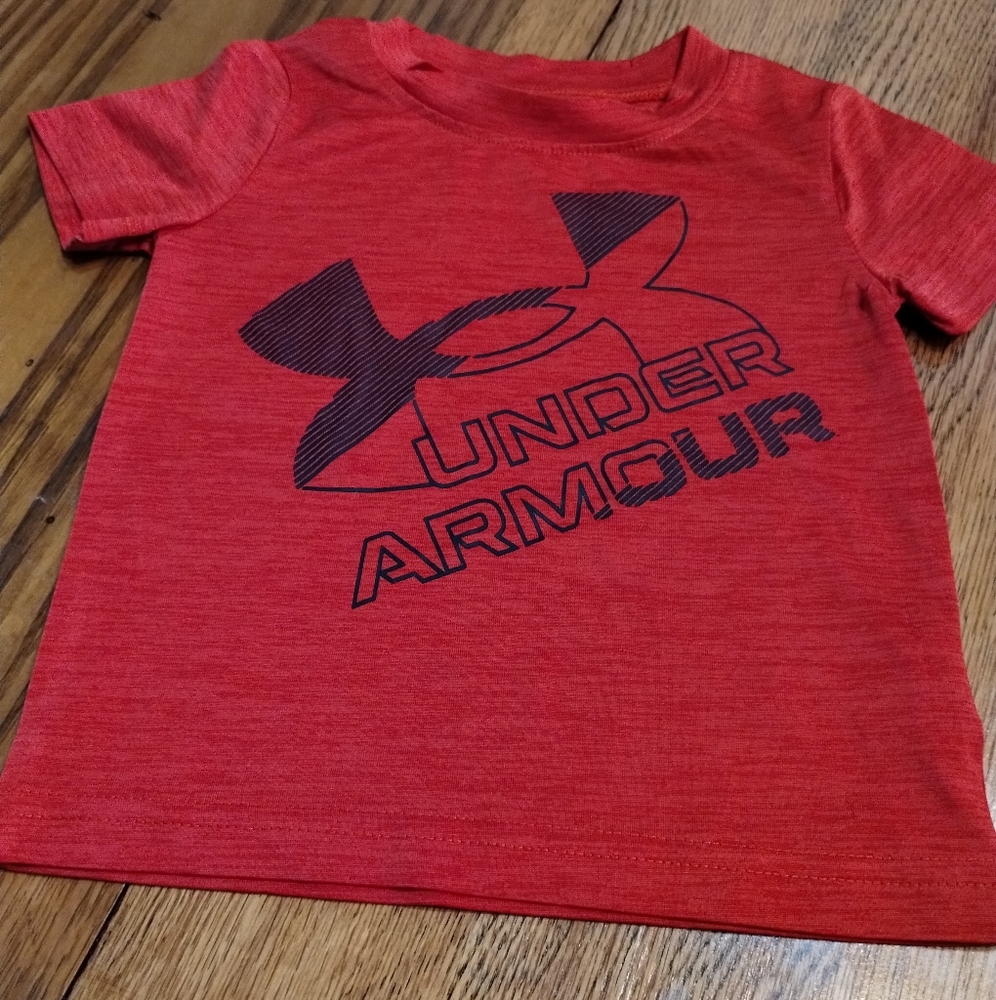 Boys Under Armour shirt sz 12 months